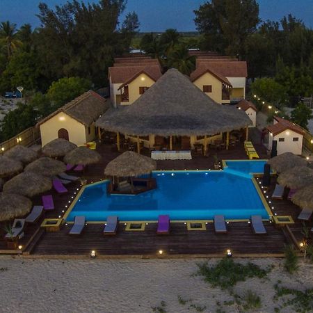 Laguna Beach Morondava Exterior foto